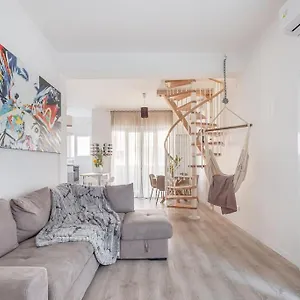Cozy 1 Min From New Mm4 Argonne Milán
